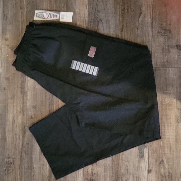 Urbane and Scrub Zone Black Scrub Pants - Picture 4 of 5